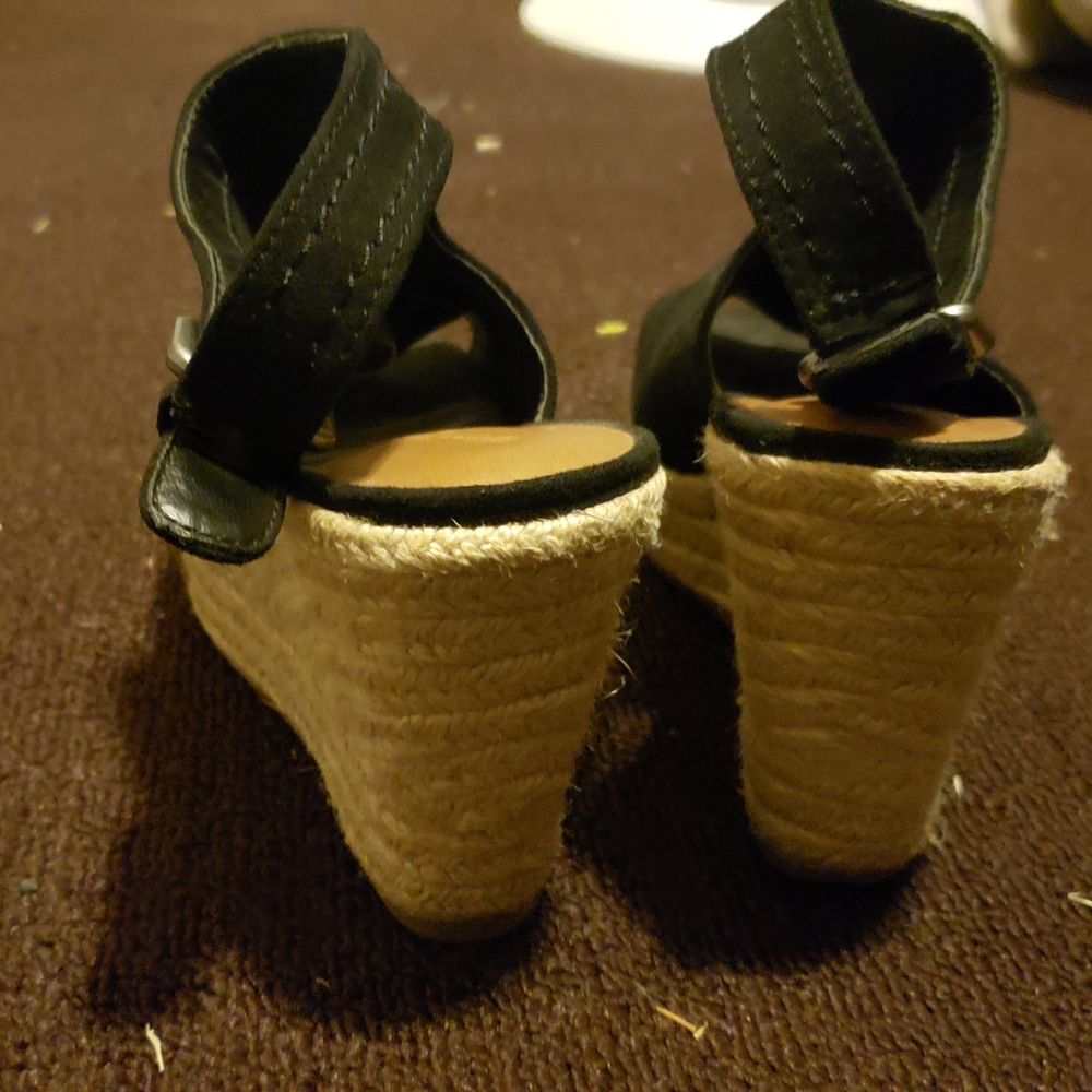 Wedges - Picture 2 of 2